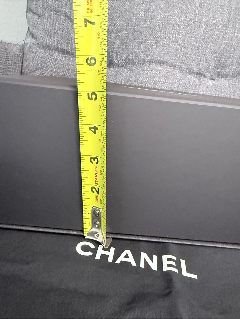 CHANEL magnetic BOX,dust bag,ribbon,camellia,care envelope with cleaning cloth - Picture 7 of 8